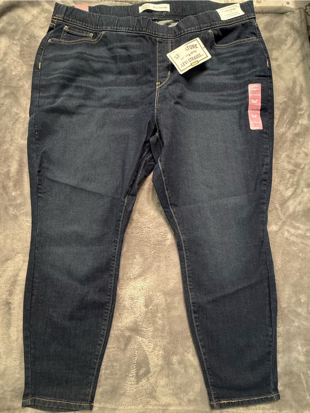 Levi Strauss Women’s Jeans Blue Sz 38x28